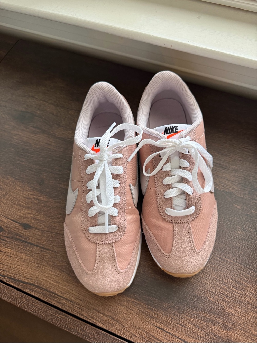 Nike cortez women size 6